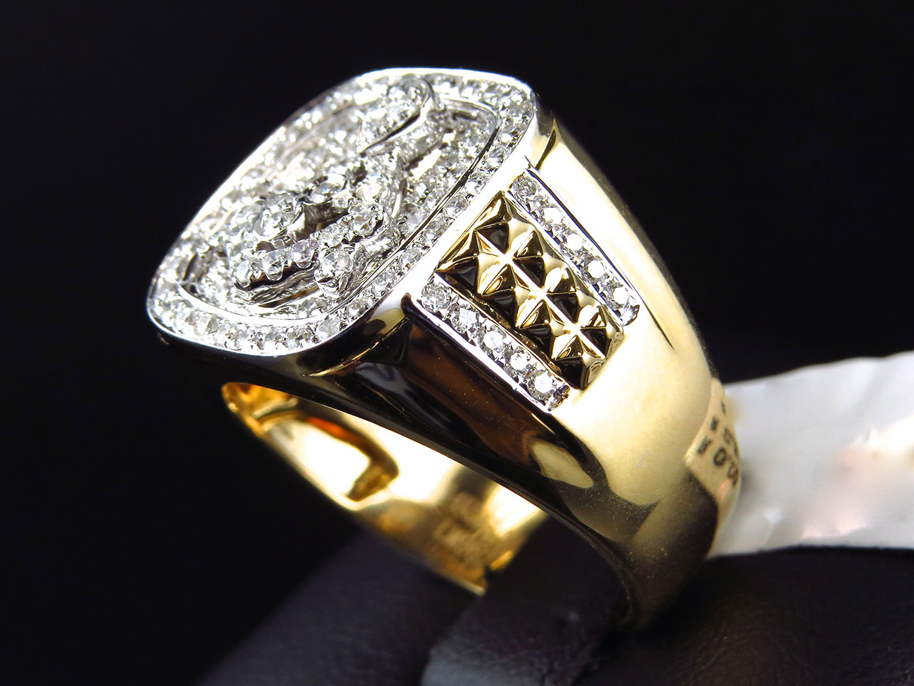 14k Yellow Gold Mens XL Round Diamond Masonic Logo Fashion Pinky Ring